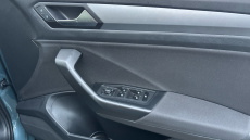 Volkswagen T-Roc 1.0 TSI Life 5dr Petrol Hatchback